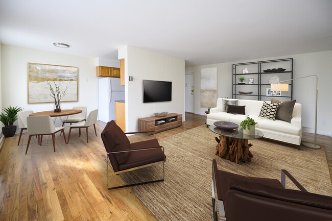 Photo - State Gardens