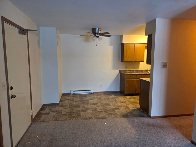 Photo - 1925 Sylvan Way Unit 7