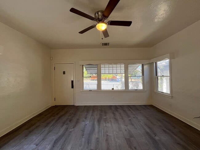 Photo - 1434 Unit 1434A