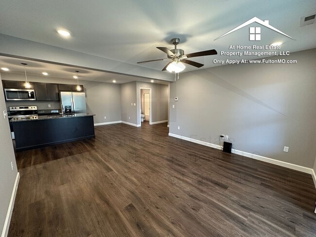 Photo - 2620 N Bluff St Unit 2620-102 North Bluff Street