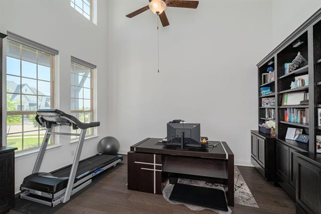 Photo - 701 Star Meadow Dr