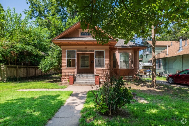 Building Photo - 1125 N Larimer Ave Rental