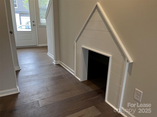 Photo - 3159 Hutton Gdns Ln