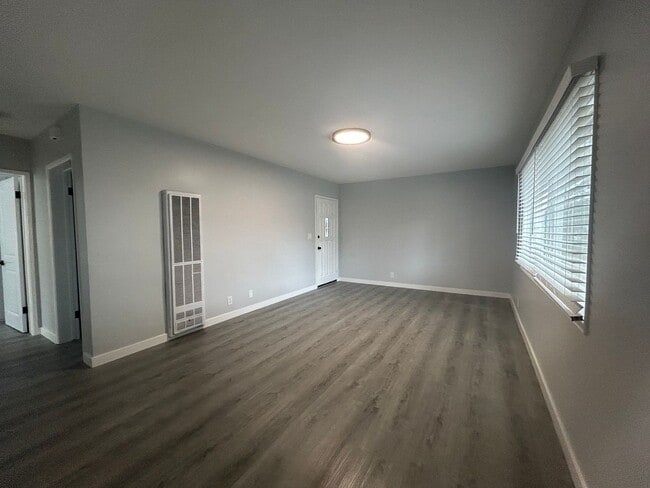 309 Calle Miramar