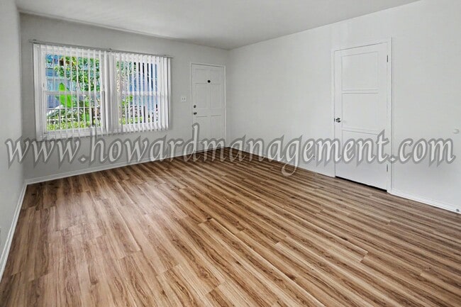 Building Photo - 5551 Kinston Ave Unit 5551