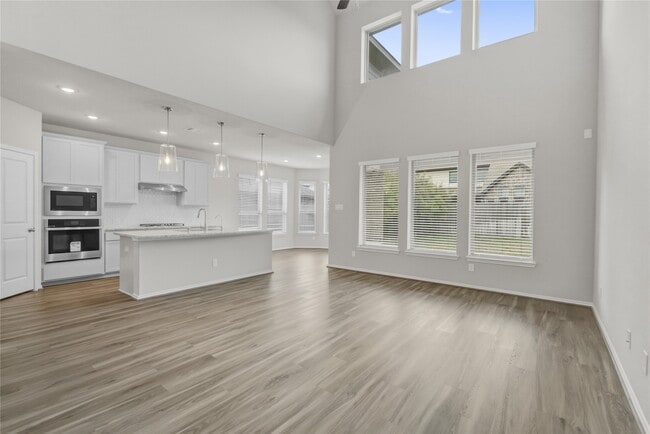 Photo - 10723 Lacaille Ln