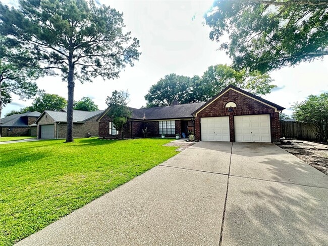 Photo - 303 Desert Willow Ct