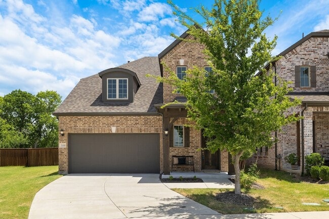 3100 Greenbriar Dr