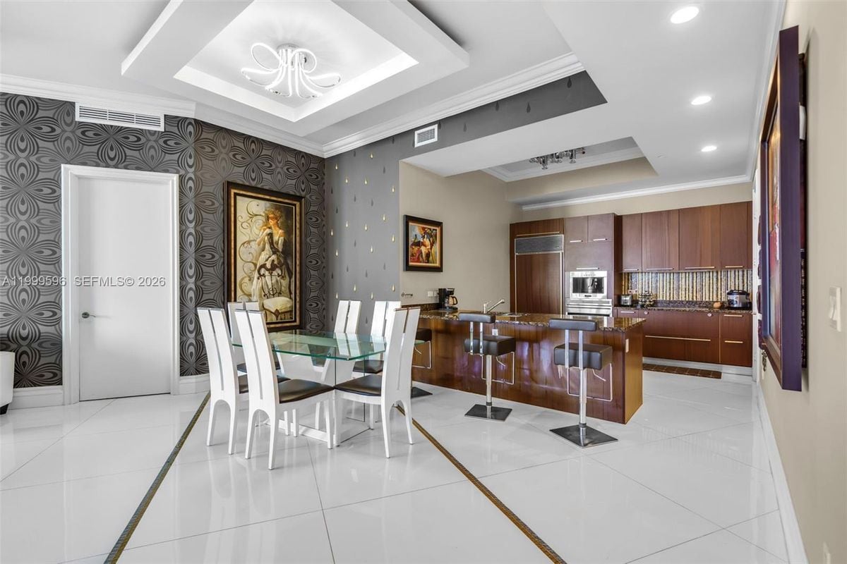 Photo - 16001 Collins Ave Unidad 3203