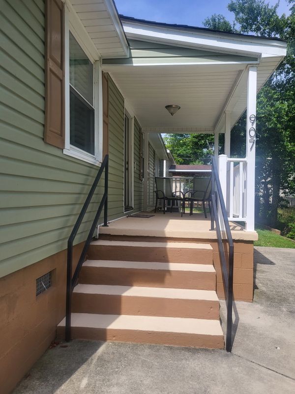 Photo - 907 N Nashville Ave