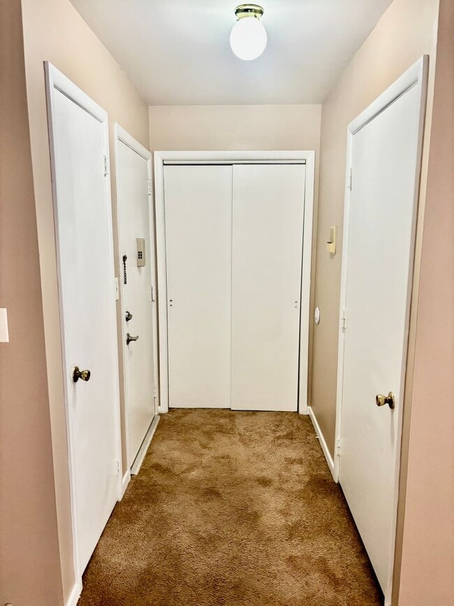 Photo - 1 Bedroom, 1 Bathroom Condo located in the...