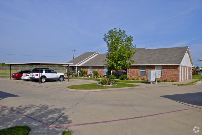 Photo - Hayden Apartments