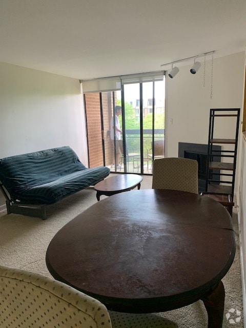 Building Photo - 601 4th St NW Unit #502 Rental