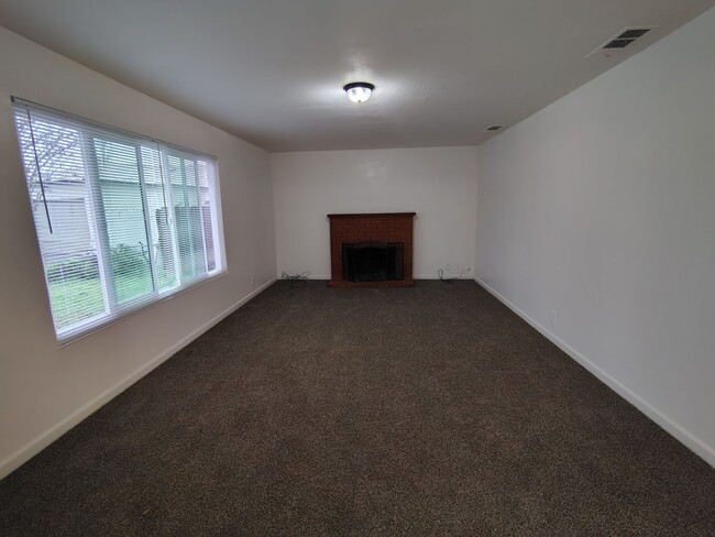 Photo - 1914 Freida Ct