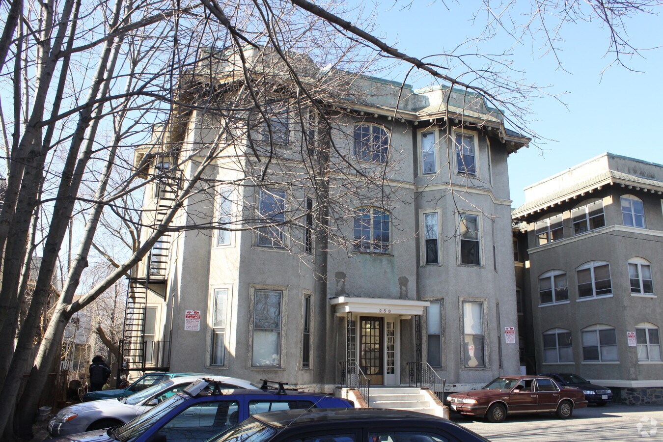 Photo - Capitol Square Apartments