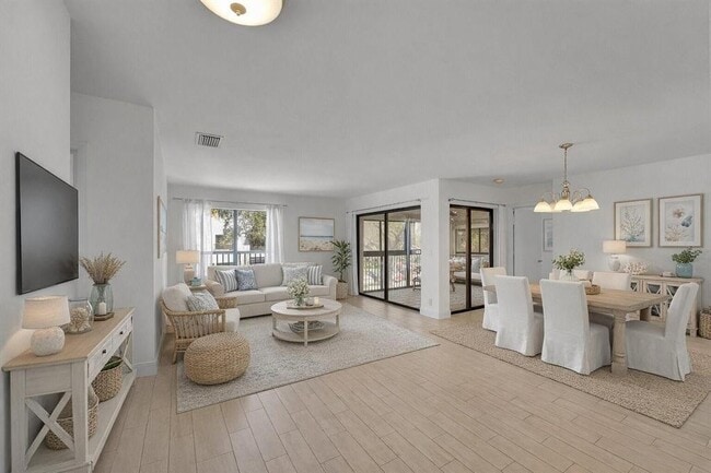 Photo - 3529 NW 35th St Unidad 1606