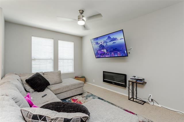 Photo - 2747 Hyde Park Dr