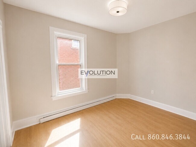 Photo - 906-908 Park St-2E Unit 2E