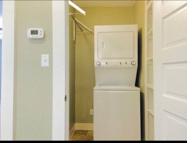 Photo - 1906 Dalton Pike SE