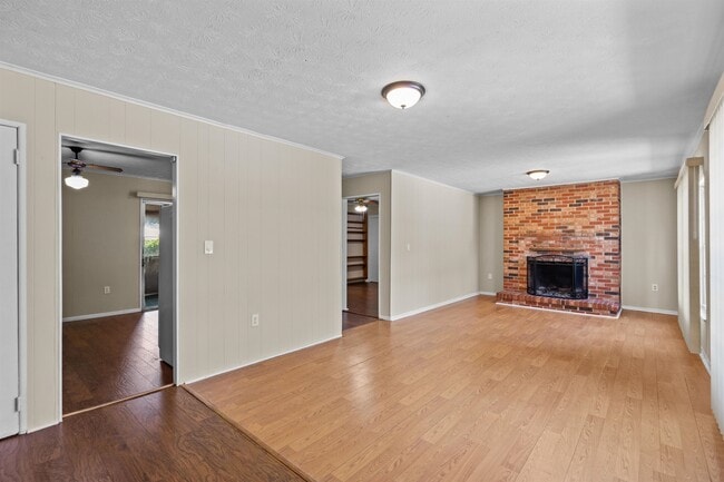 Photo - 253 Cowry Rd