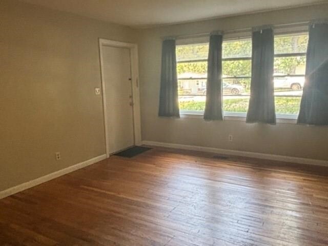 Photo - 1634 Mayhew St House