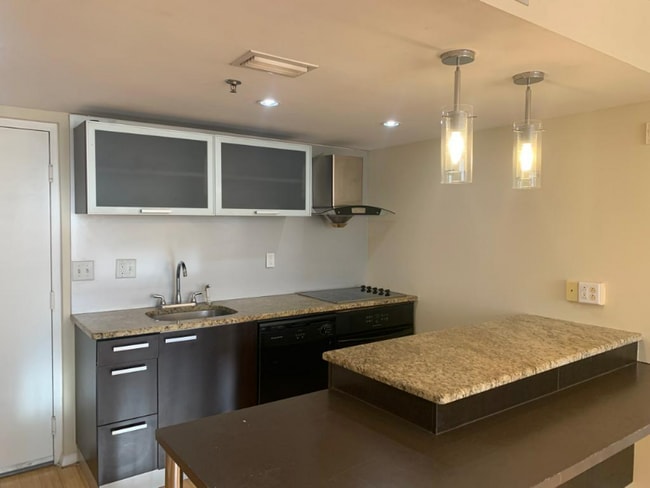 Photo - 701 S Madison Ave Unit 215