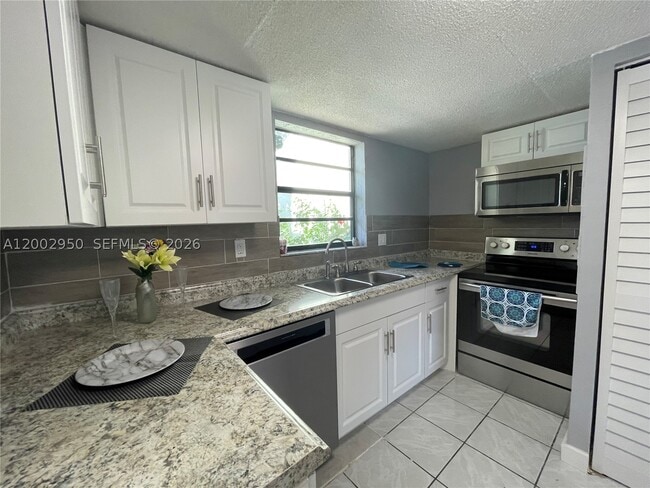 Photo - 20511 NW 15th Ave