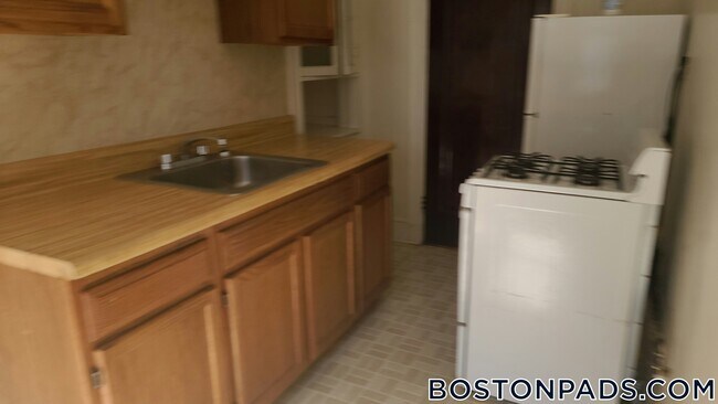 Photo - 53 Fellsway W Unit 12