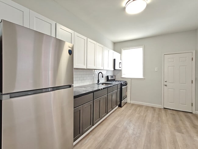 Photo - 713 S Ithan St