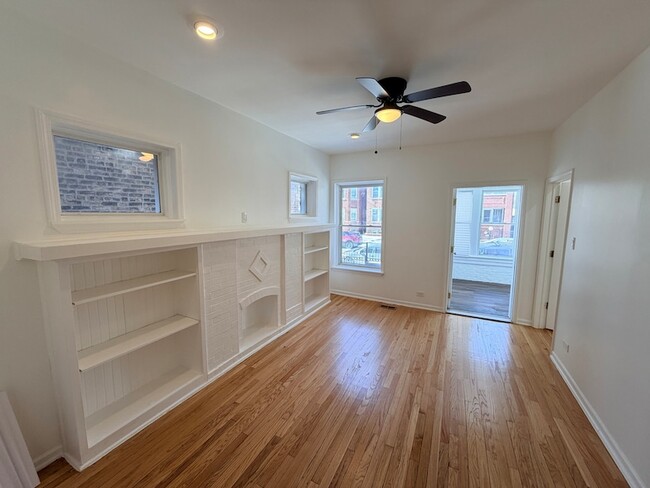 Photo - 7553 S Evans Ave