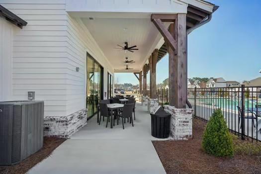 Photo - 491 Pearl St