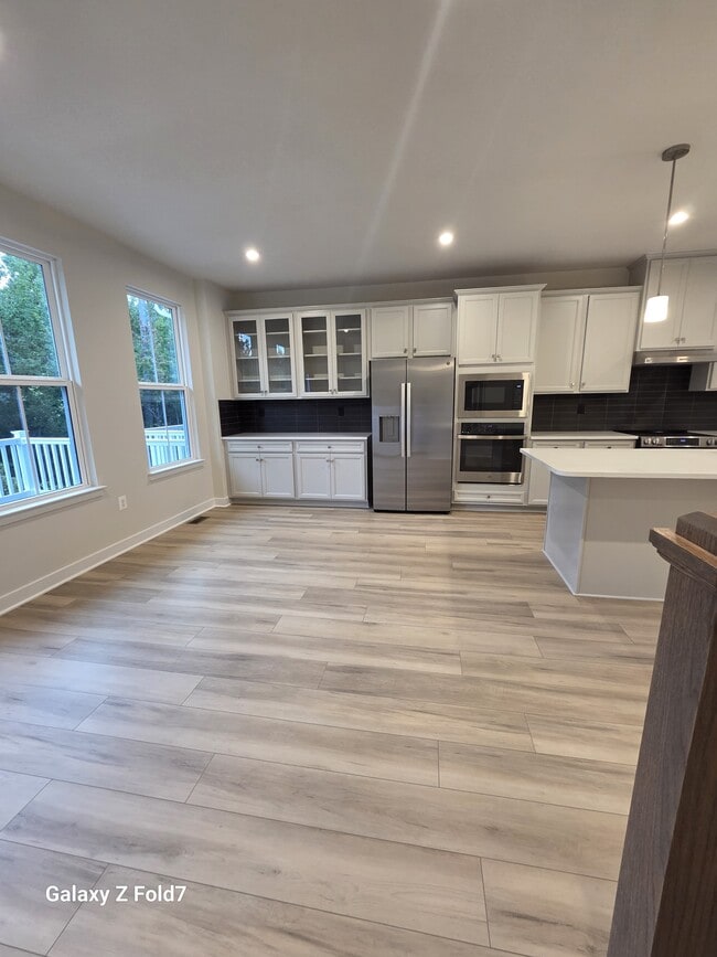 Photo - 6727 Shelton Ln