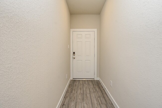 Photo - 2022 W Darlington Oak Ct