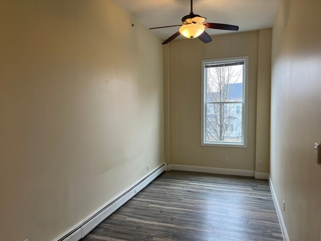 311 Main St Unit 201