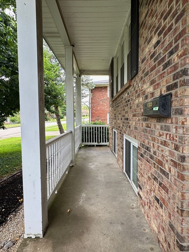 Photo - COMING SOON! Beautiful House in Tates Creek! 3 BR, 2.5 Baths, Finished Basement & Garage