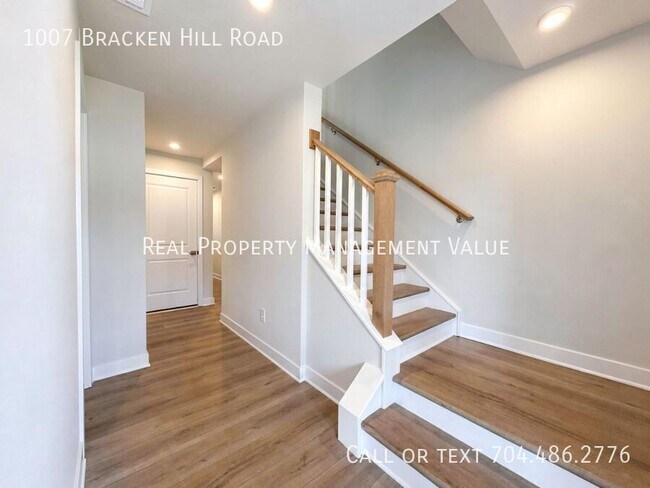 Photo - 1007 Bracken Hill Rd