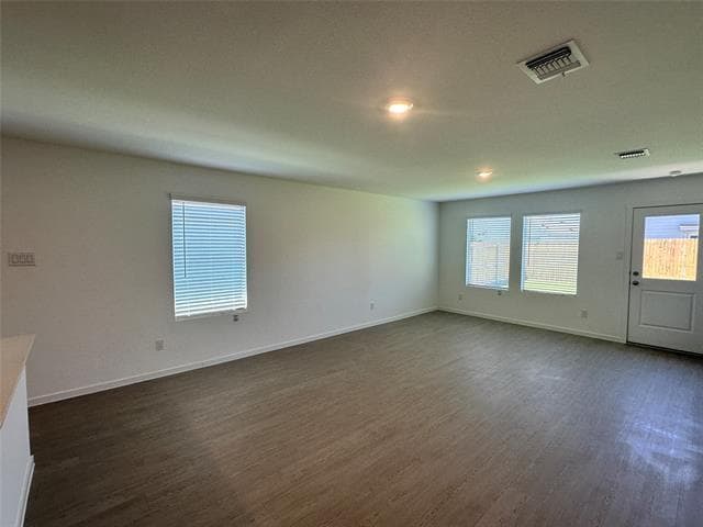 Photo - 3804 Selawik St House