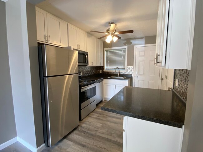 Photo - 316 Laurel Ave