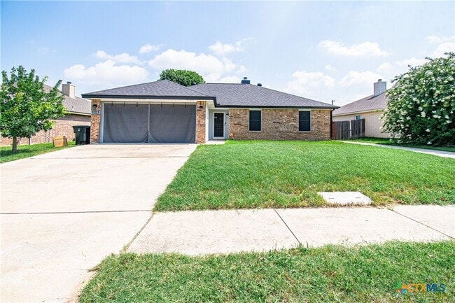 Building Photo - 3309 Lorena Dr