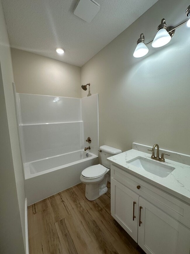 Photo - 3 Bed 2 Bath House