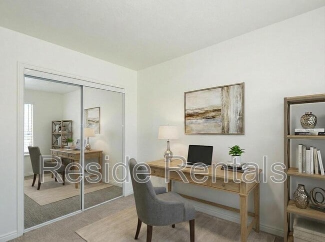 Photo - 450 W 1800 N