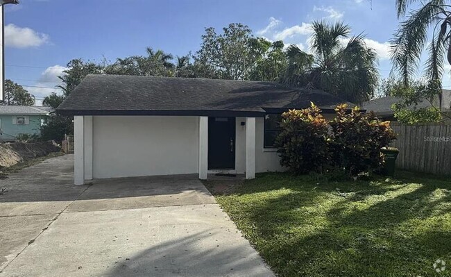 Building Photo - 3524 Chapel Dr Rental