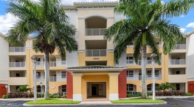 Building Photo - 11041 Gulf Reflections Drive Unit 204 Rental