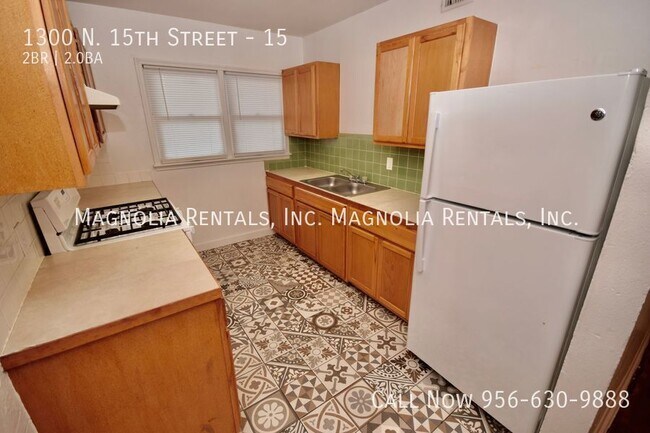 Photo - The Retro Apartments - All Utilities Inclu... Unit 15