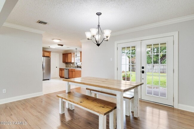 Photo - 106 Maple Dr