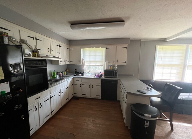 Photo - 1105 Allenwood Dr