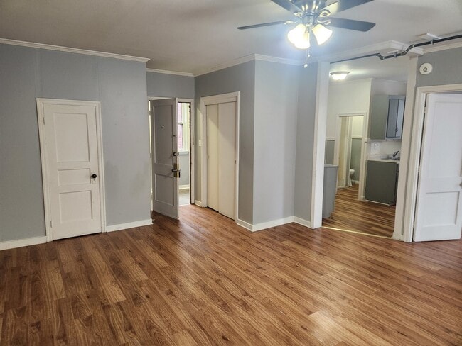 Photo - 8 E Railroad St Unit 3