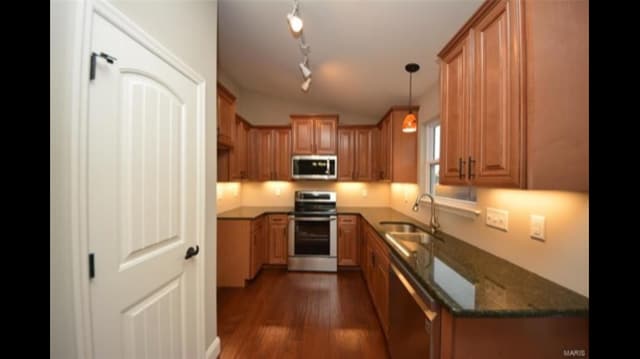 Photo - 205 Stone Run Blvd