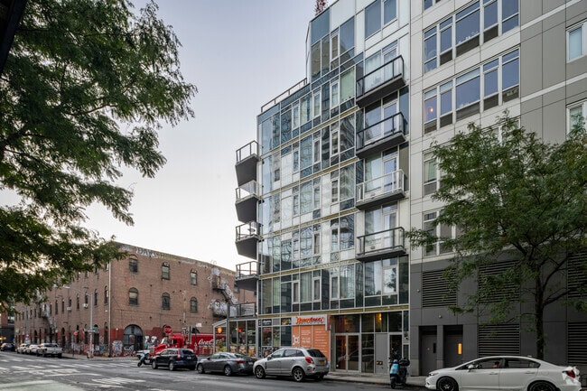 Photo - 40 N 4th St