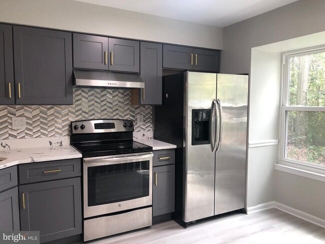 Photo - 9533 Clocktower Ln